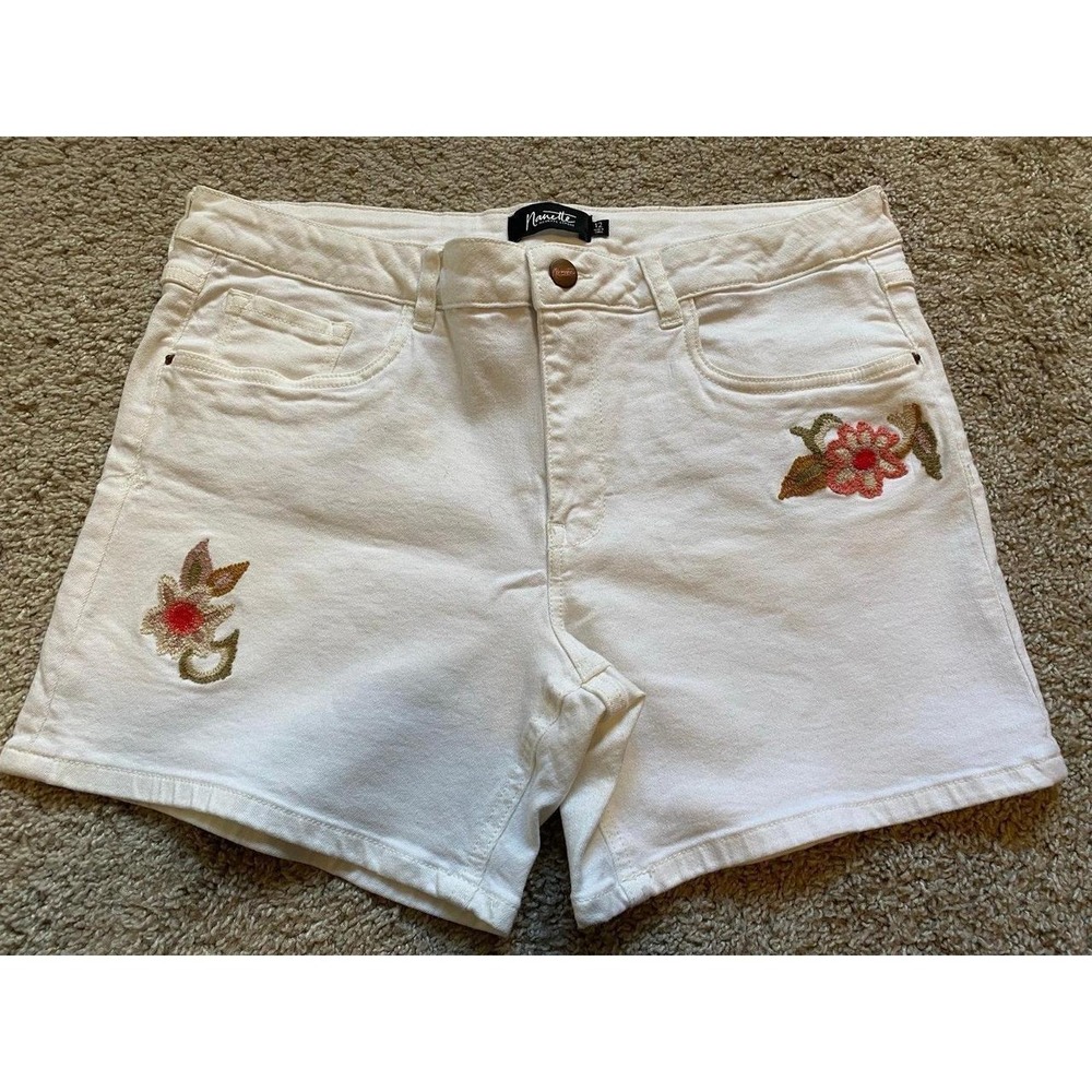 Nanette Lenore Shorts Women 12 Embroidered Five Pocket 5"